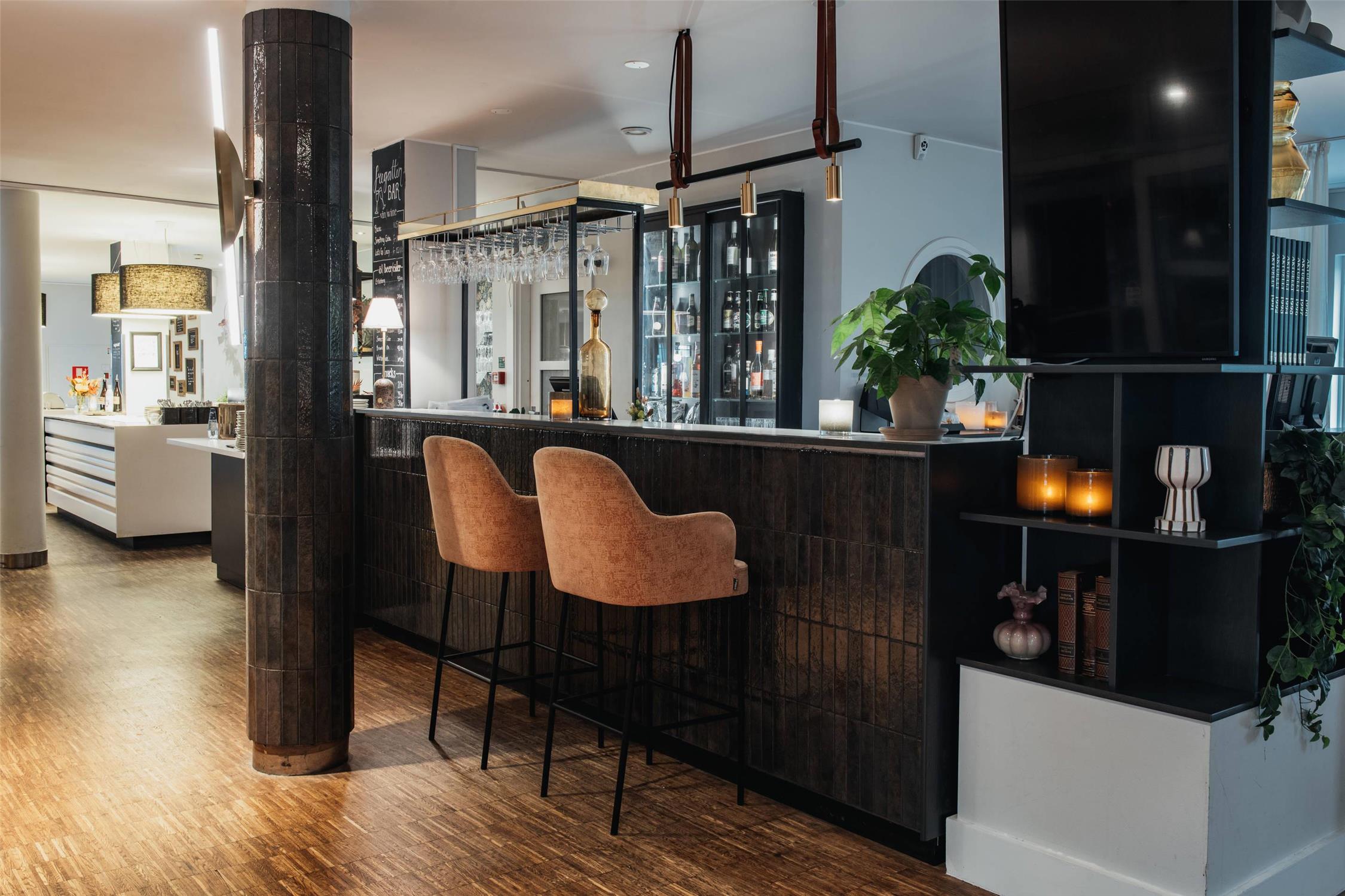 Home Hotel Fregatten 34/50