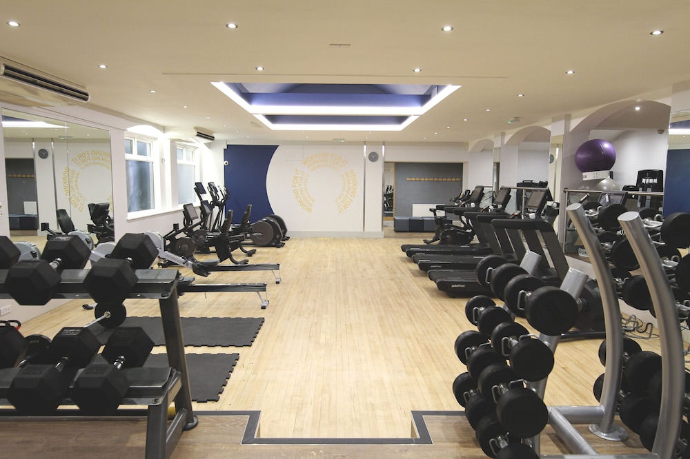 Fistral Beach Hotel And Spa Adults Only 77/99