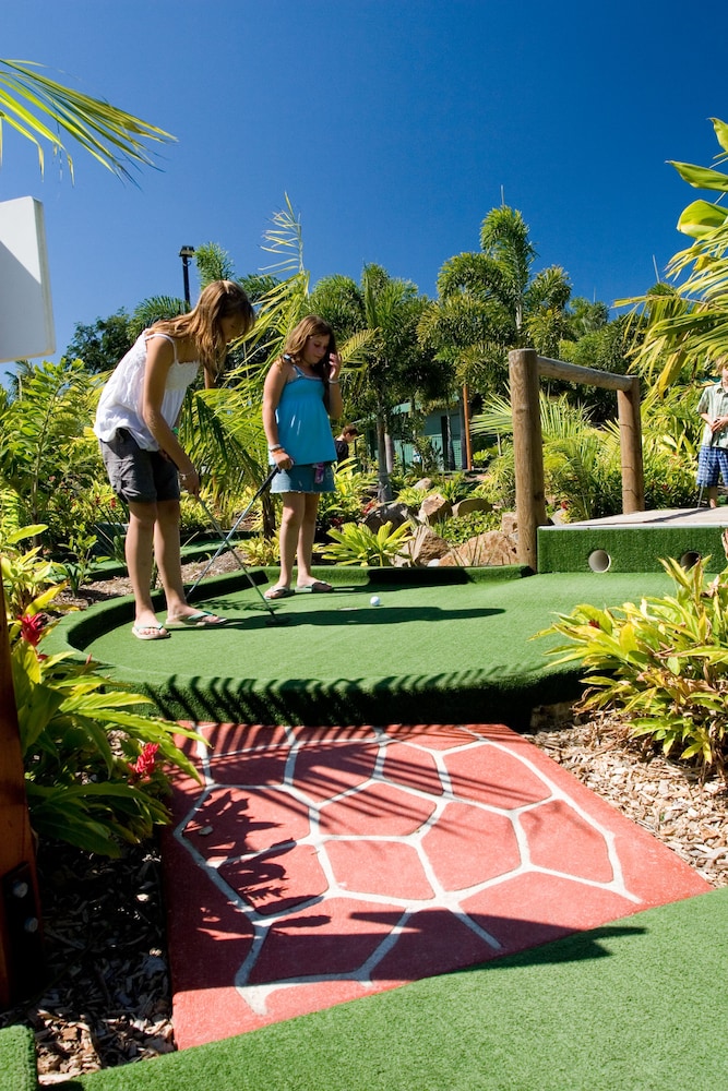 Big4 Adventure Whitsunday Resort 40/70
