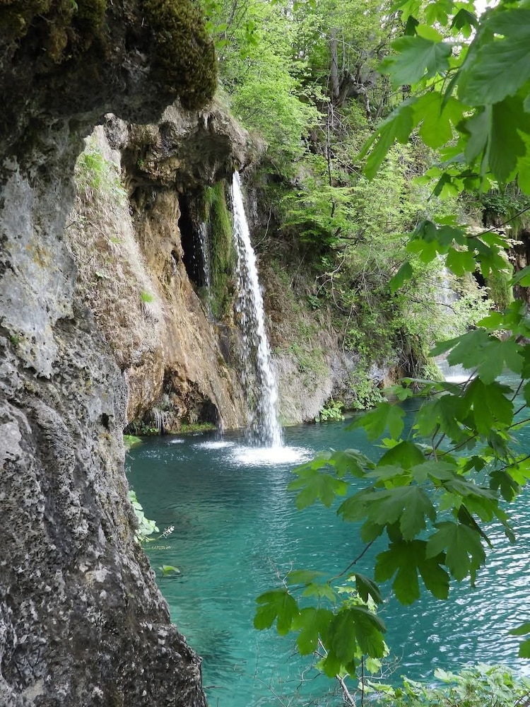Plitvica Lodge 40/50