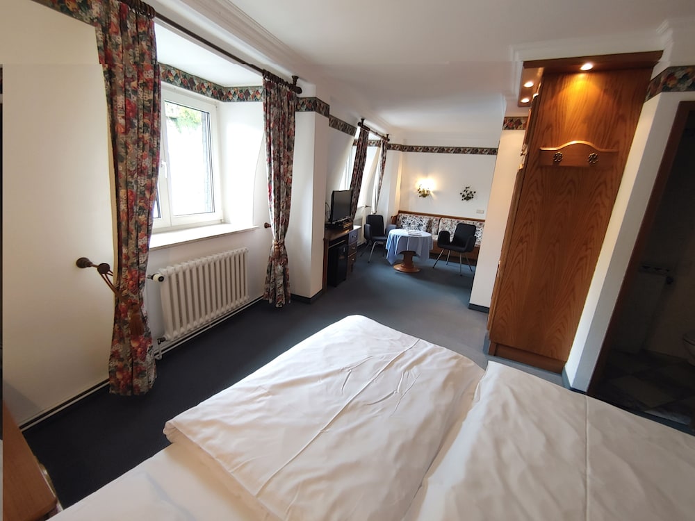 Akzent Hotel Bergs Alte Bauernschanke 25/56