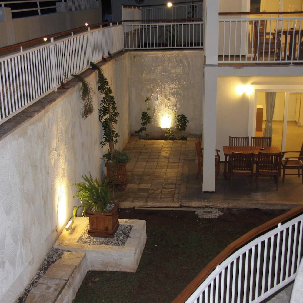Mozaik Swim Up Hotel and Apartments 7/50