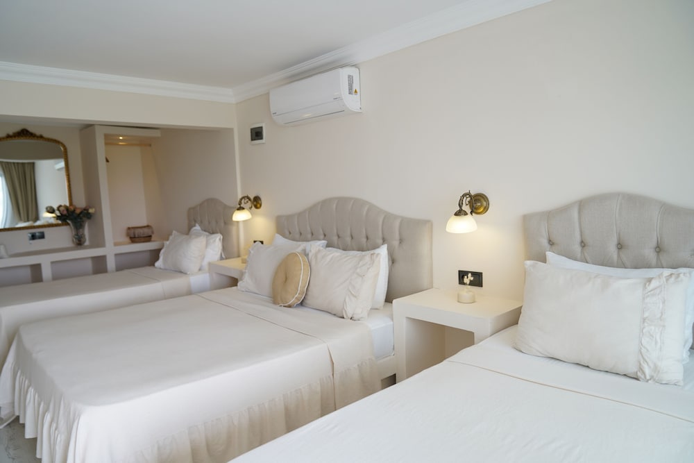 Cunda Dalyan Otel 13/49