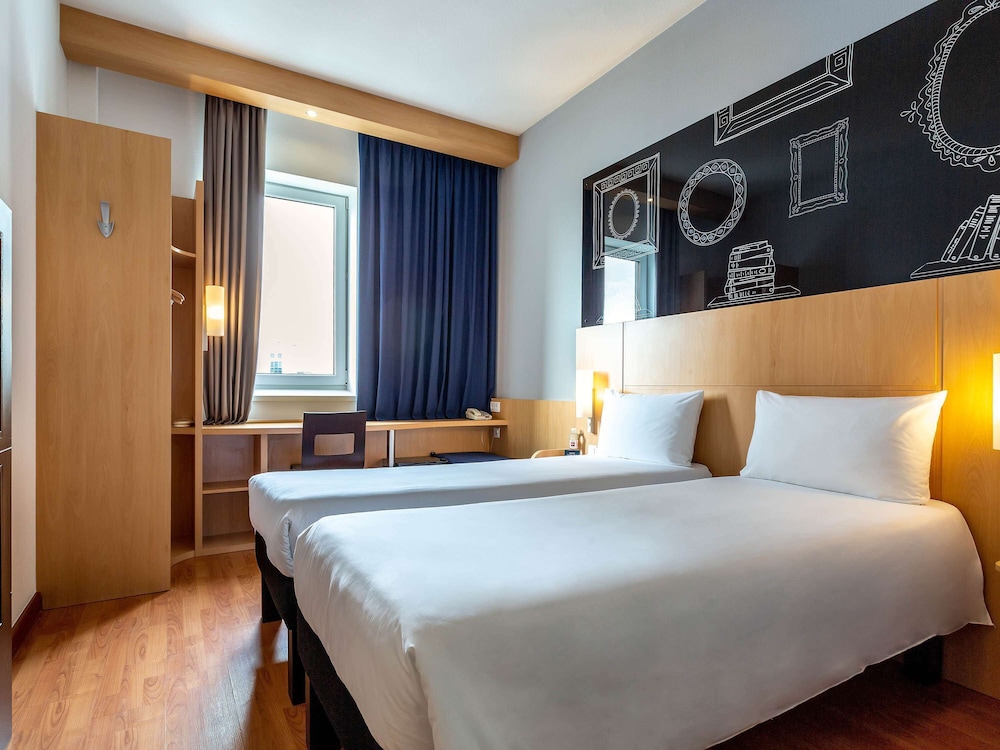 Ibis Kiev City Center 11/47