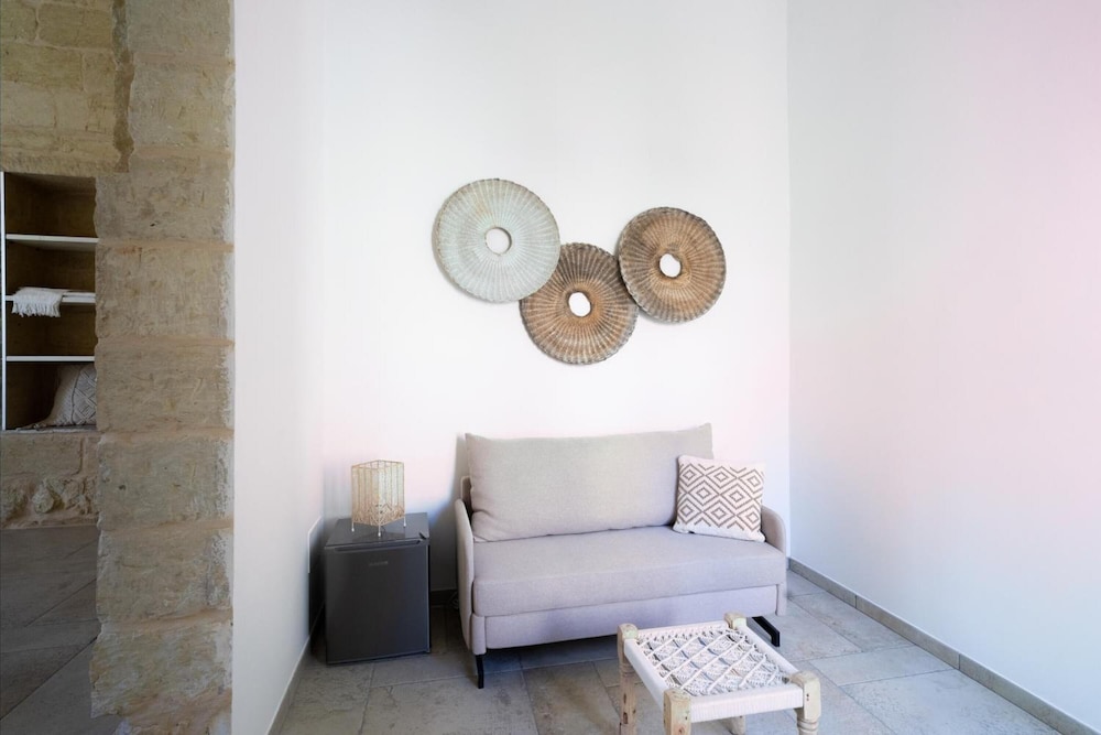 Li Perrini Boutique B&B 3/50