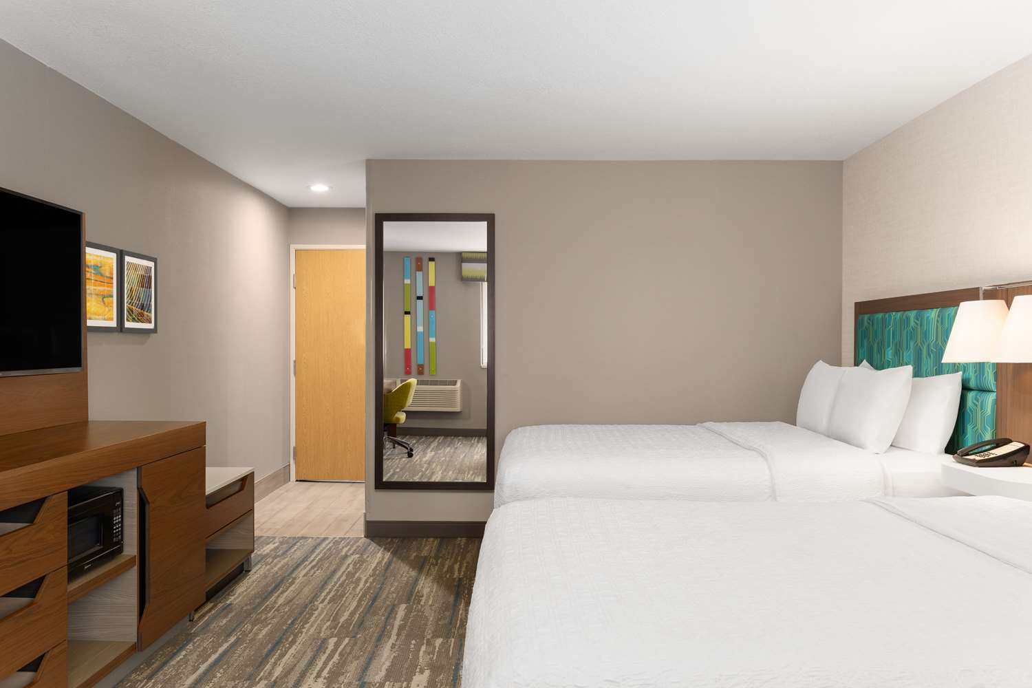 ROOM, 2 QUEEN BEDS