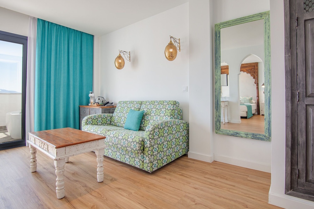 Hotel & Spa La Residencia Puerto 57/73