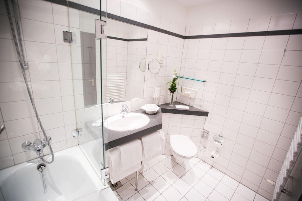 Holiday Inn - The Niu, Stream Monchengladbach 29/71