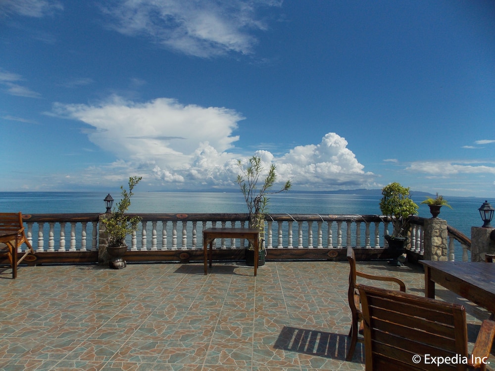 Baluarte De Argao Beach Resort 20/27
