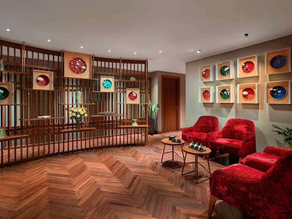 Grand Mercure Hanoi 35/55