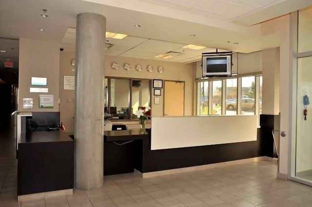 Residence & Conference Centre - Kamloops 6/61