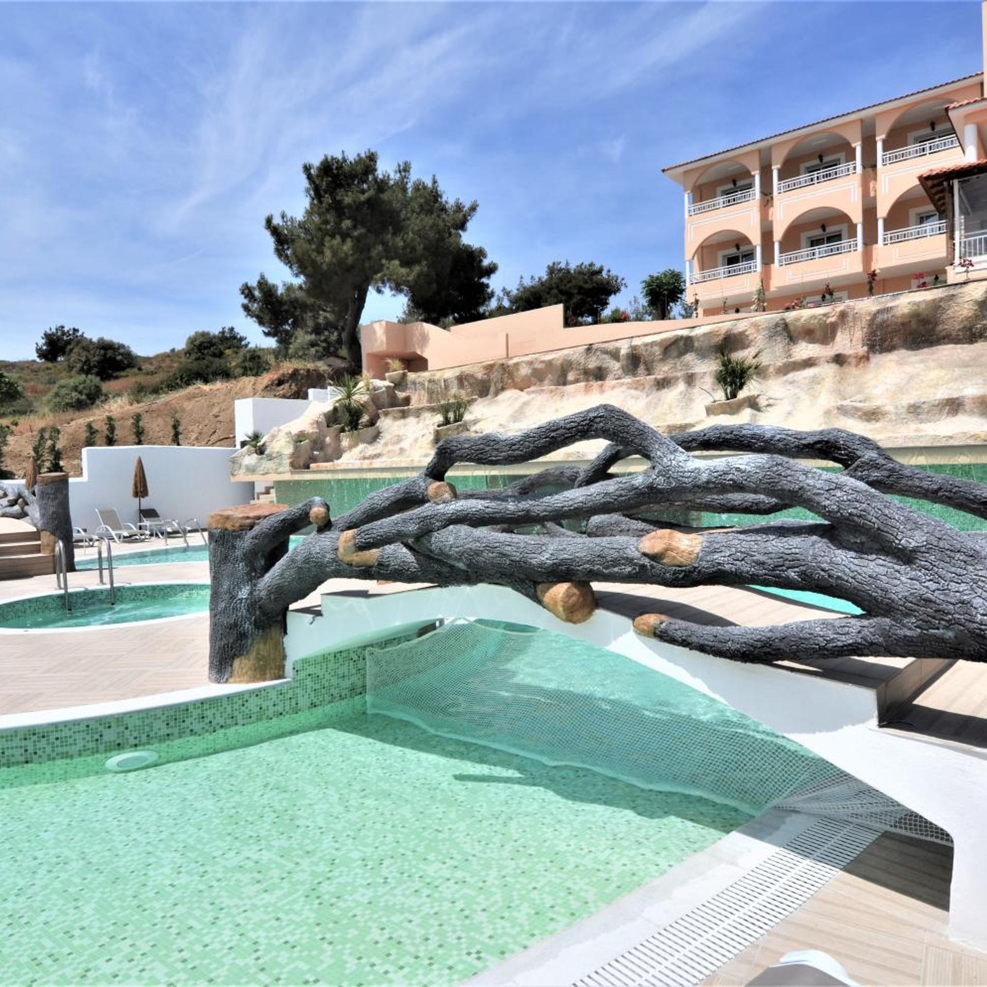 Grand Beach Hotel 44/67