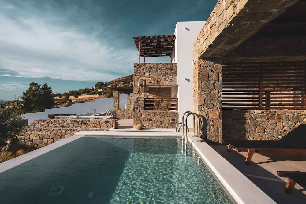 Kouros Blanc Paros 28/56