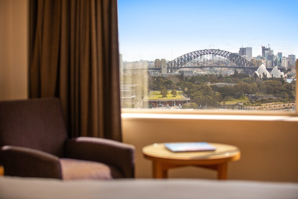 Holiday Inn Potts Point 50/78