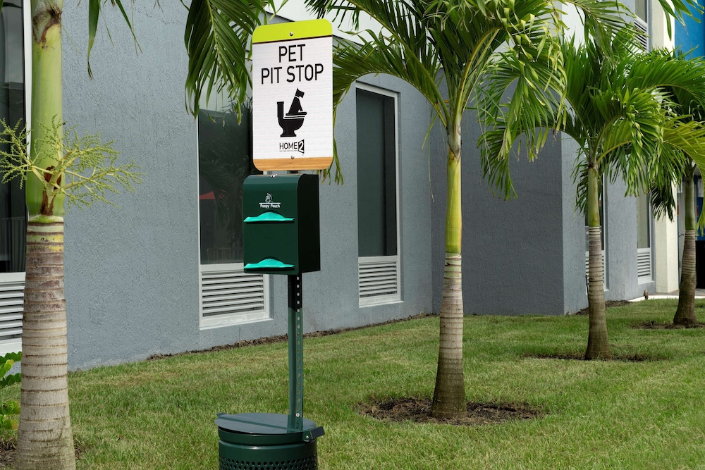 Home2 Suites by Hilton Fort Myers Airport photo3