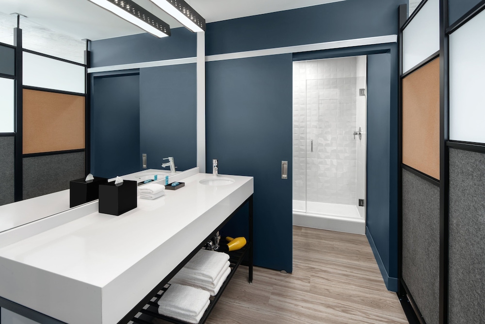 Aloft Delray Beach 27/59