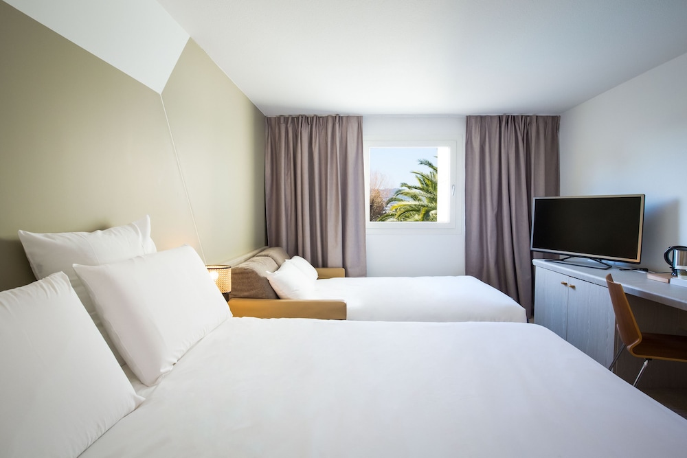 MERCURE CANNES MANDELIEU 21/60
