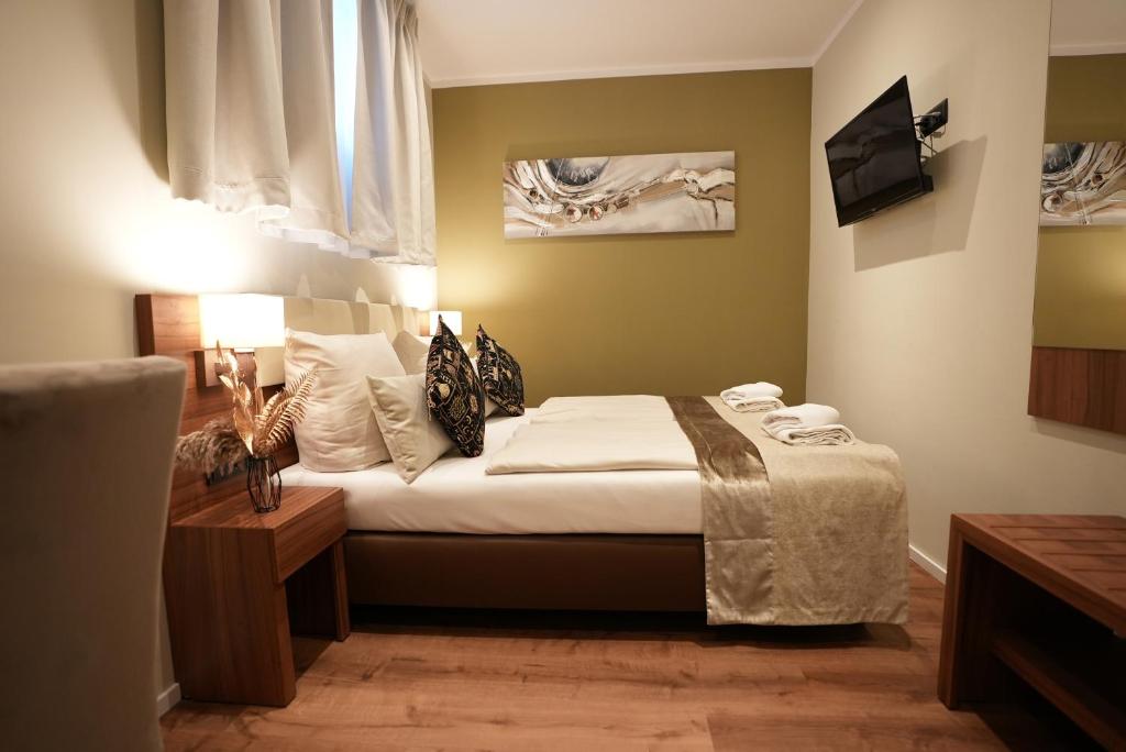 Economy, Basement, Double Bed