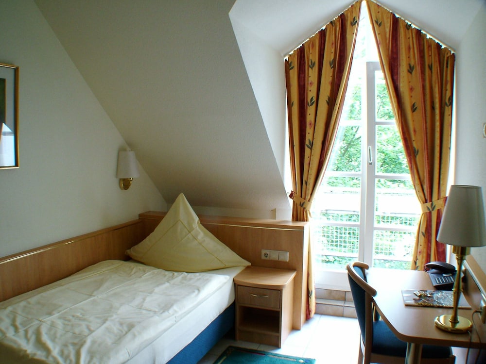UNO Hotel Posthof Saarlouis 19/42