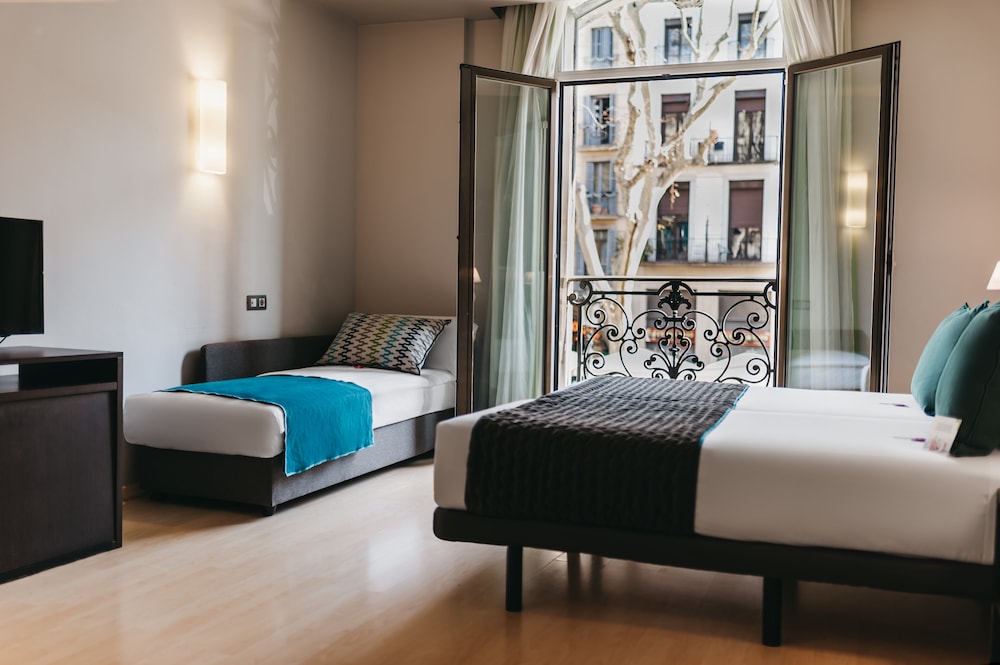Oriente Atiram Hotel 45/77