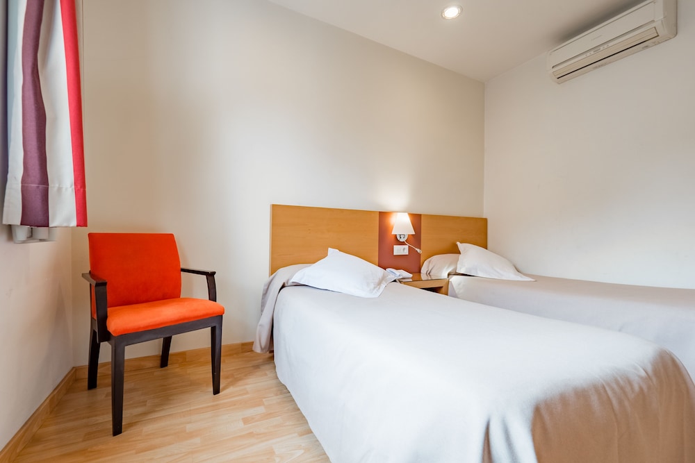 Hotel Amic Colon 23/50