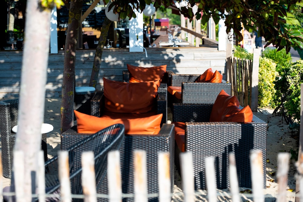 Logis Hotel le Grill de l'Ocean 49/51