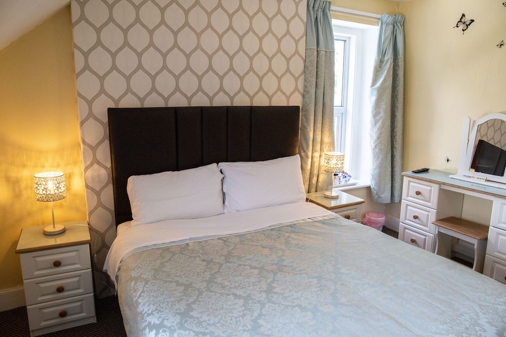 Groarty House Manor B B 13/65