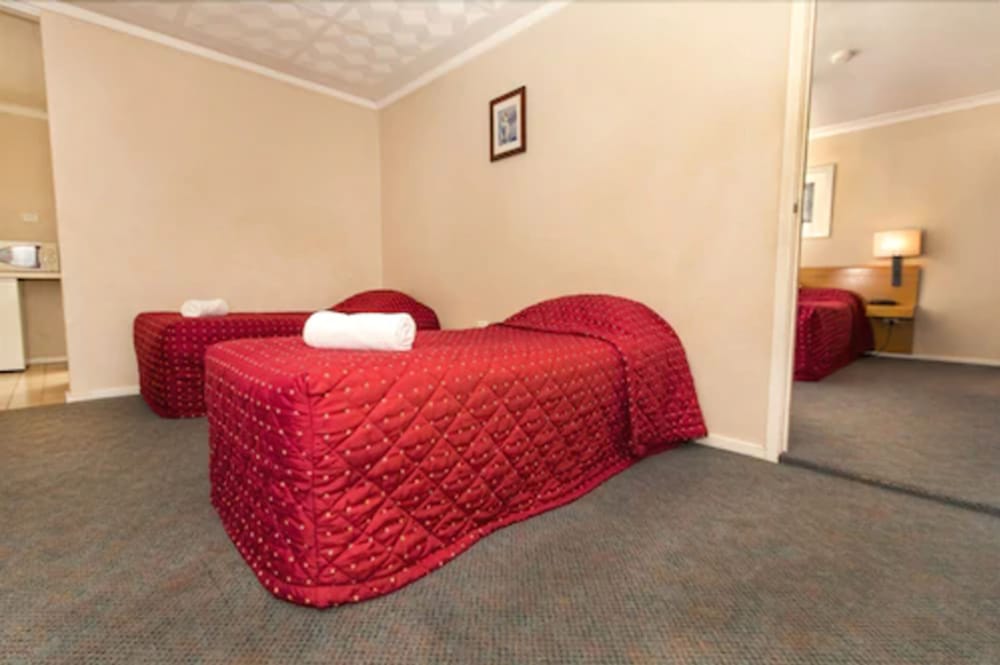 Kalgoorlie Overland Motel 13/28