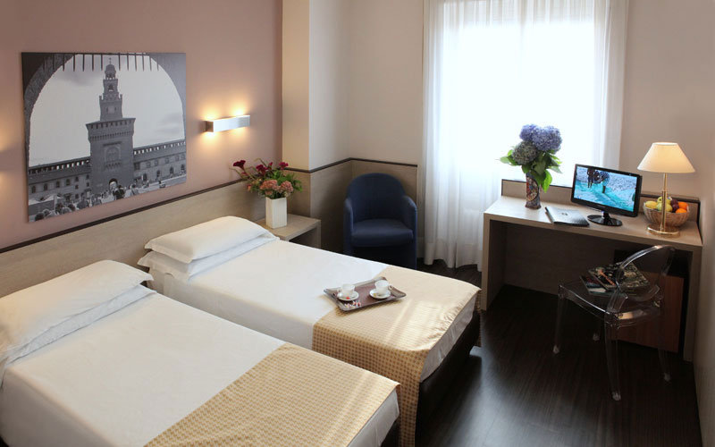 Mennini Hotel 5/34