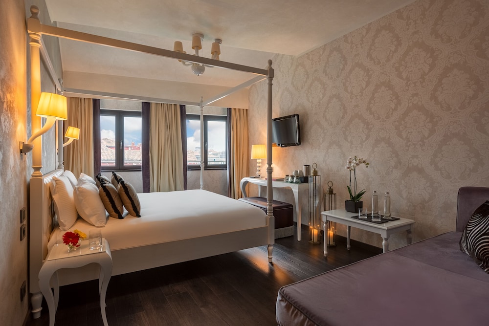 Carnival Palace Hotel 36/70