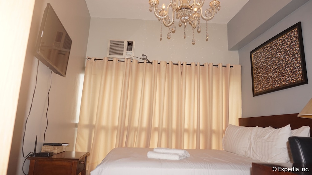 Pacific Park Hotel 35/62