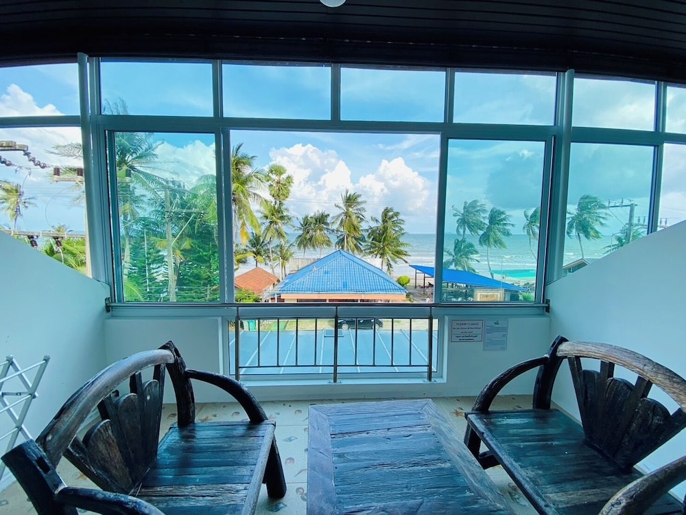 Talay Sai Hotel At Thung Wua Laen 37/76