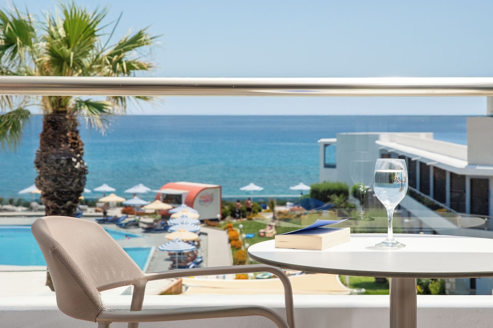 Paralos Rodos Lifestyle Hotel 66/82