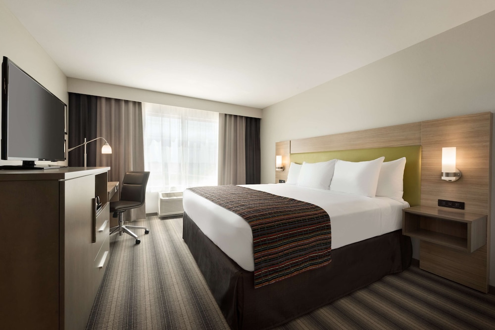 Country Inn & Suites by Radisson, Indianola, IA 2/29