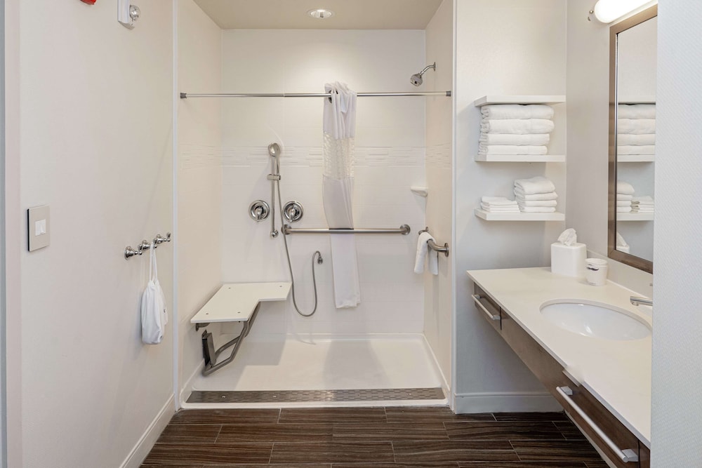 Hampton Inn And Suites Georgetown Austin North Tx 20/45
