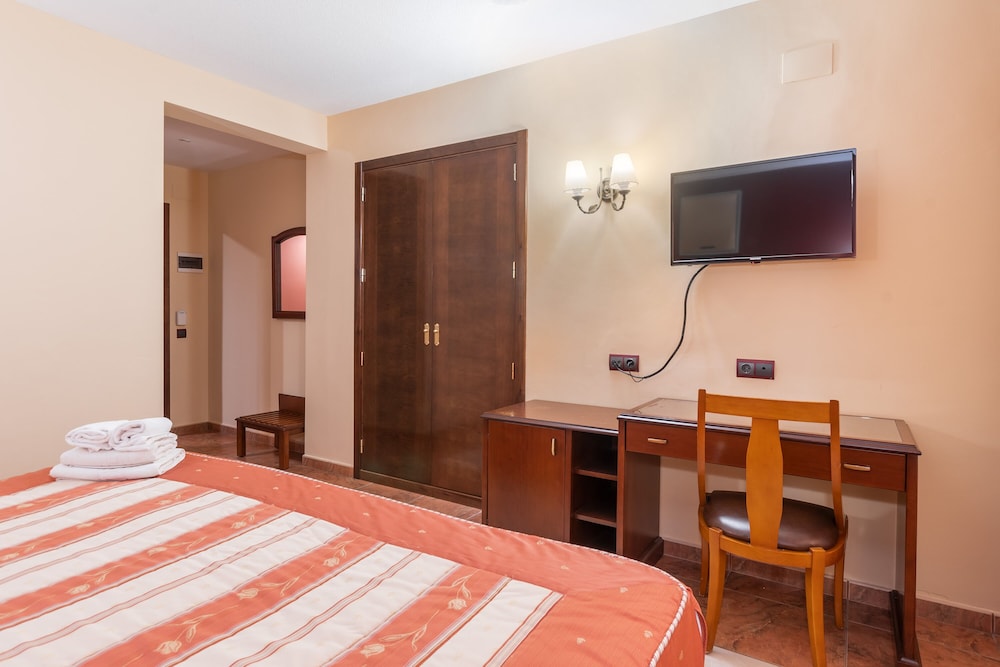 Hotel Puerta de Javalambre 9/30