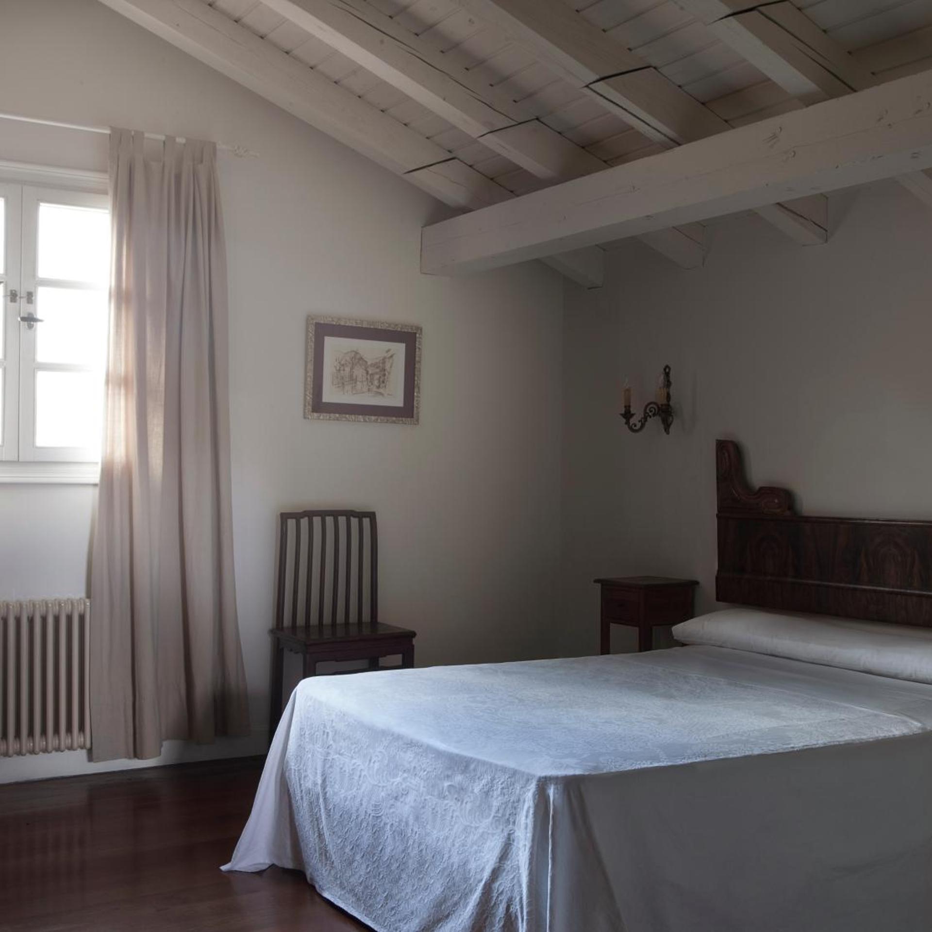 HOTEL IRARAGORRI 15/50