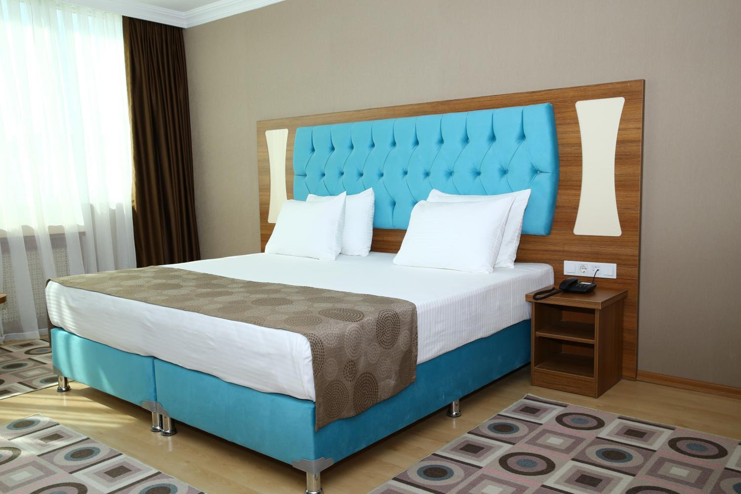 غرفة ديلوكس بسرير مزدوج، Golden Lounge Hotel 5/10