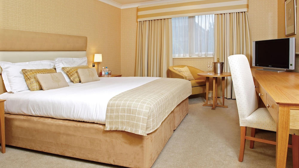 غرفة بسريرين منفصلين، Donnington Valley Hotel and Spa 4/8