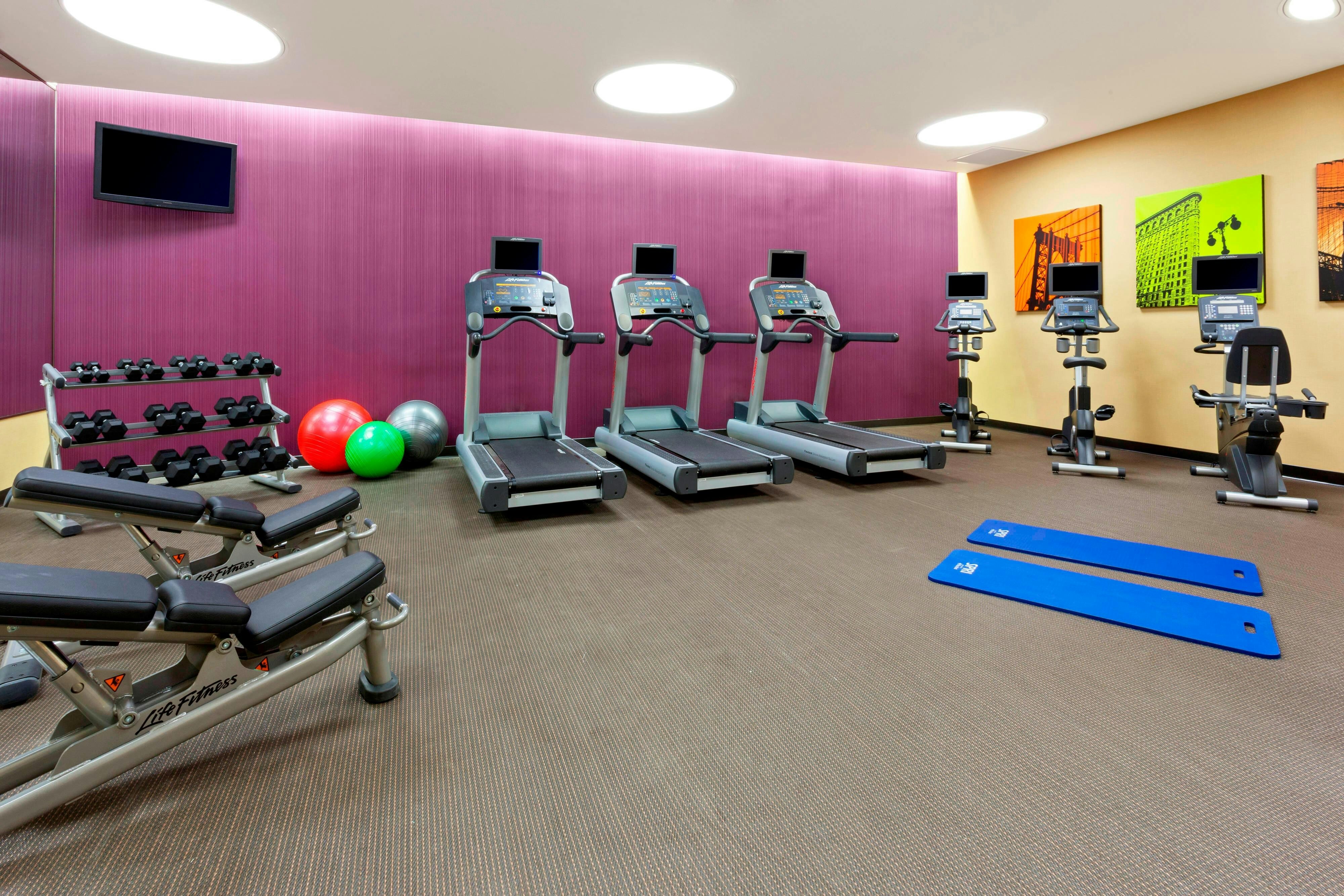 Fairfield by Marriott Inn & Suites New York Midtown Manhattan/Penn Station 17/33