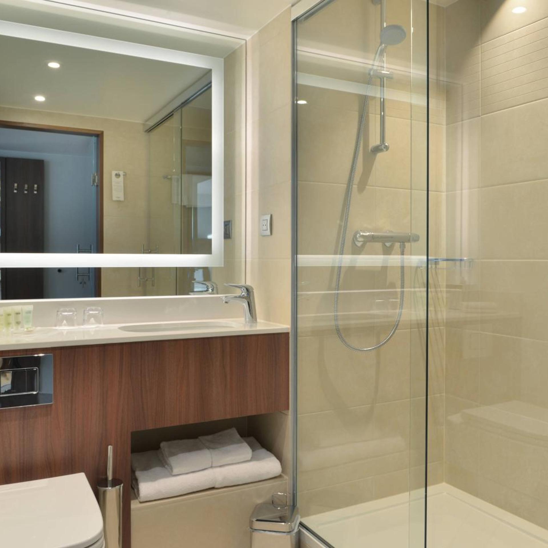 غرفة سوبيريور بسرير مزدوج، Courtyard By Marriott Brussels Eu 4/4