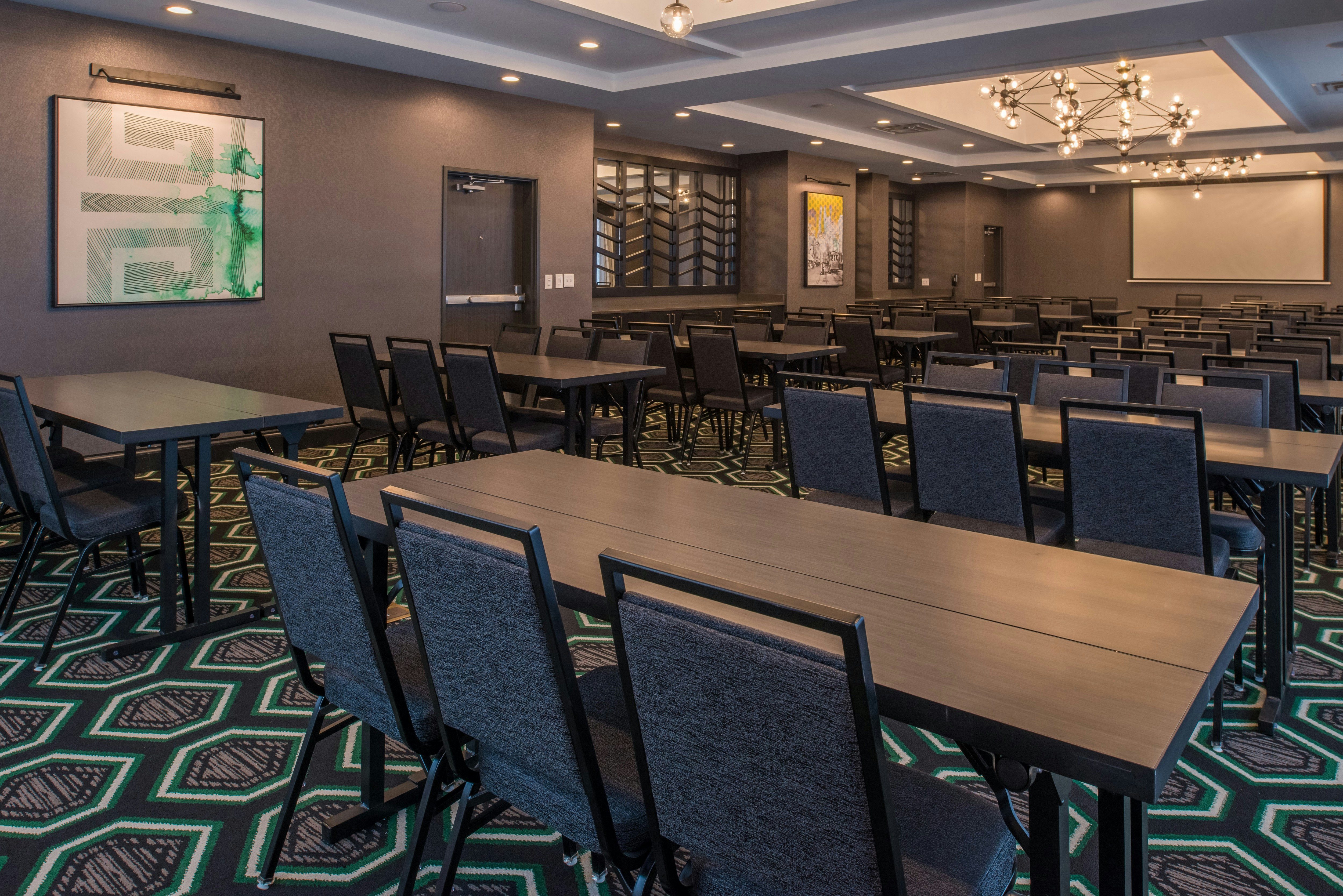Hampton Inn And Suites Winston Salem Downtown 48/53