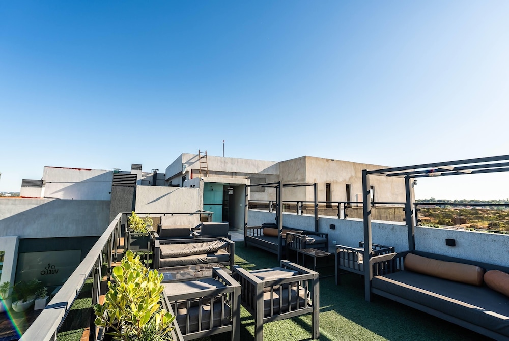 Ramada Suites by Wyndham Asuncion Aeropuerto 54/60