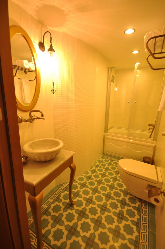 MERIAL HOTEL 33/43