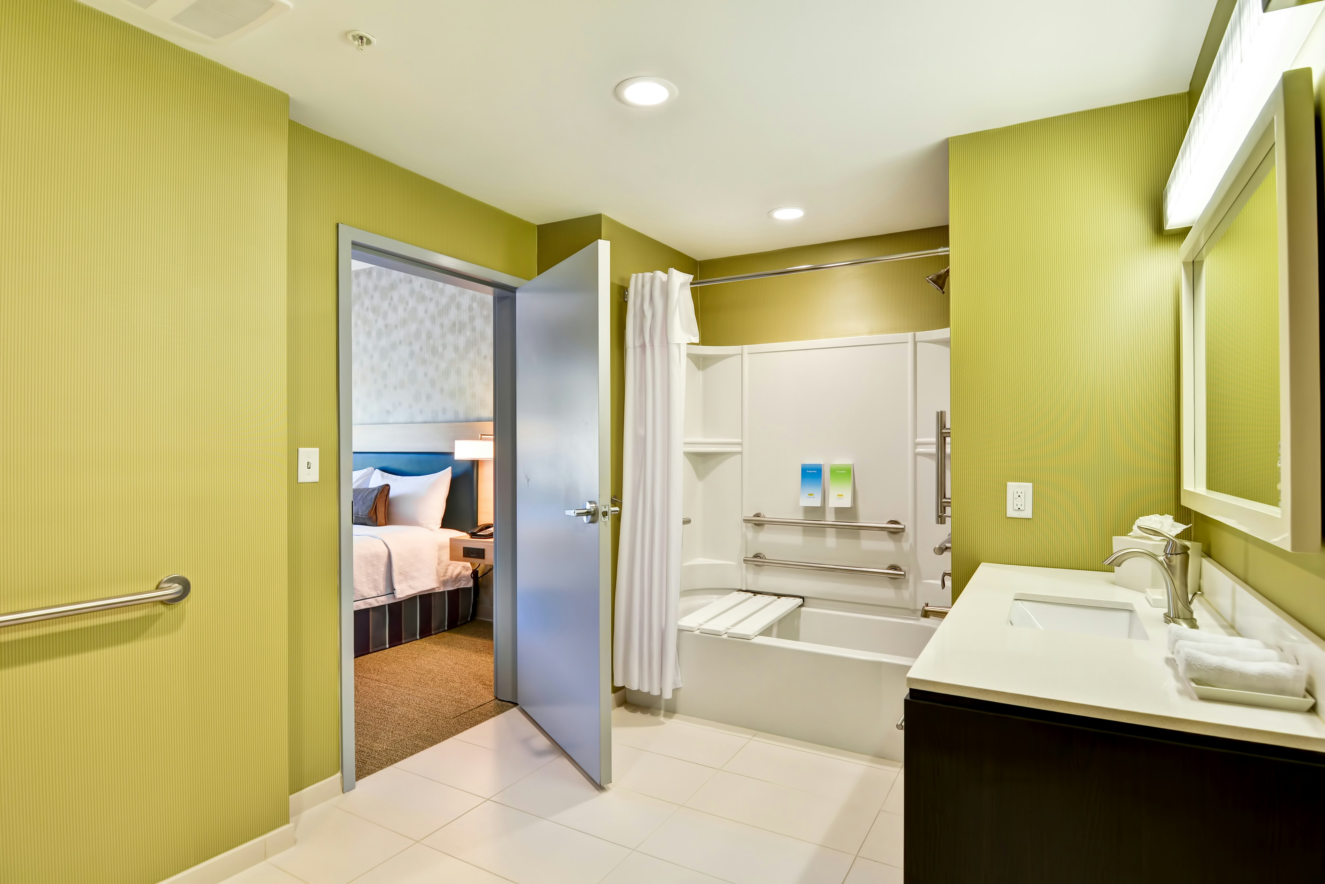 Studio, 2 Queen Beds, Accessible, Home2 Suites by Hilton Stafford Quantico 4/5