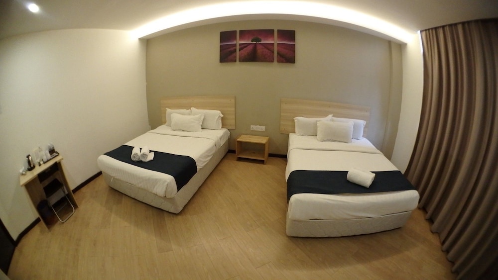 Orange Hotel Sungai Buloh 17/37
