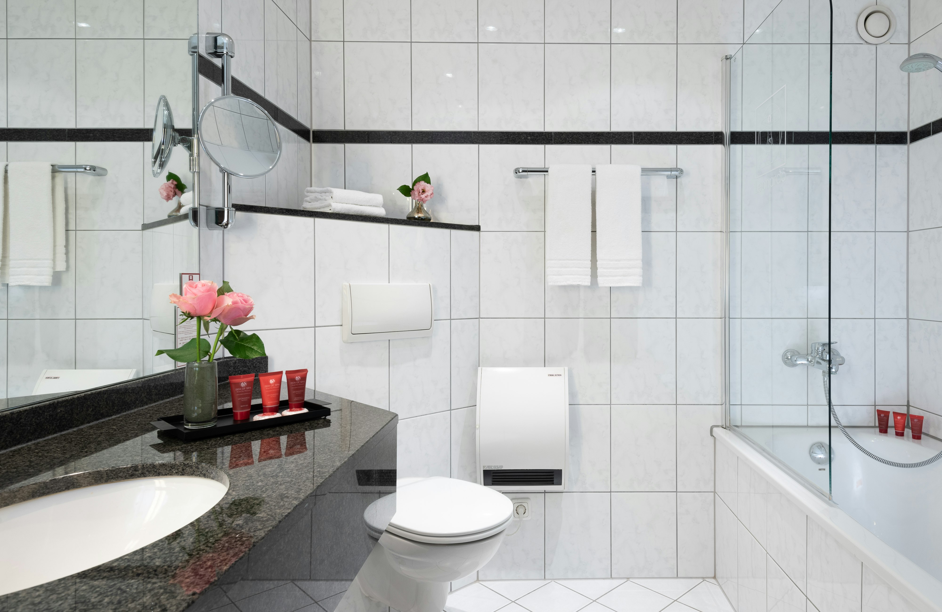 غرفة سوبيريور، LEONARDO HOTEL KOLN BONN AIRPORT 8/8