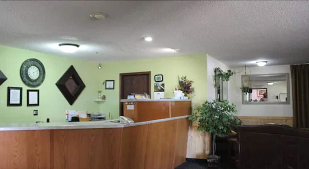 East Grand Inn Grand Forks ND I 29 4/64