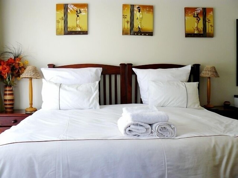 See More Guest House 13/50