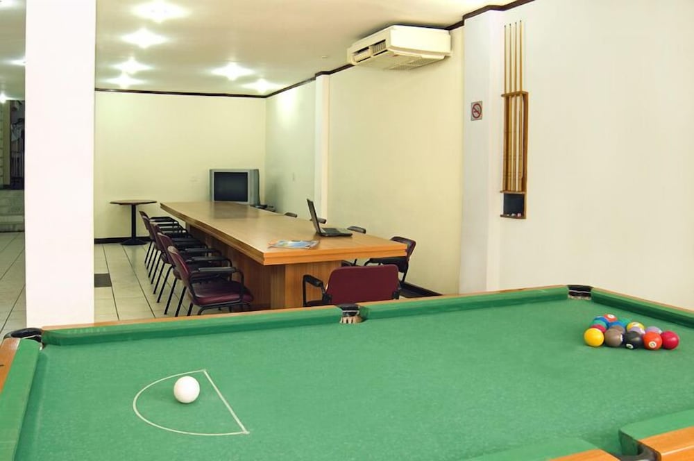 Castel Plaza Hotel 38/61